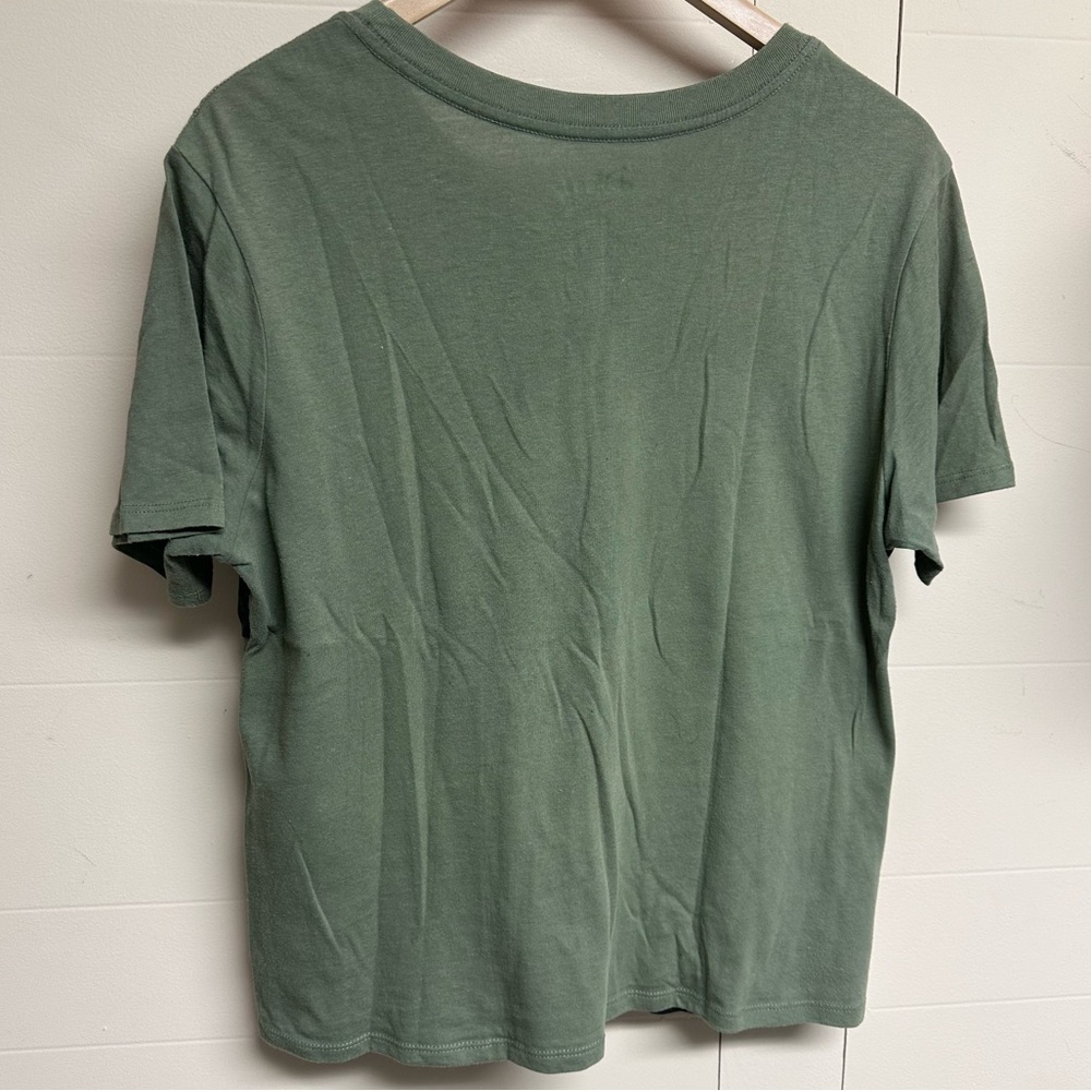 Disney T-shirt green size L Women - Picture 2 of 3